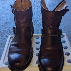 Men's Frye zip up boots